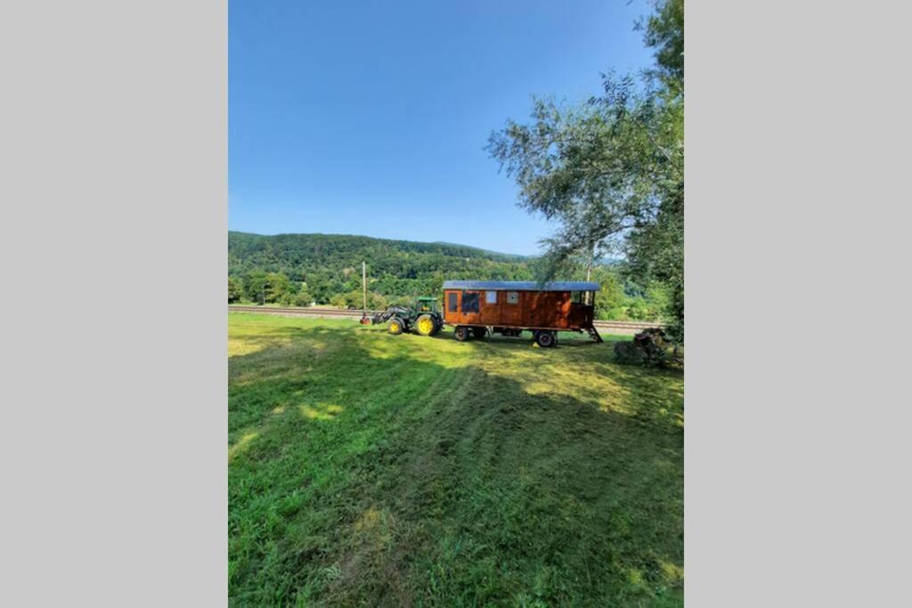 Autarkes Tiny House Mit Rheinblick Apartment Rumikon Exterior photo