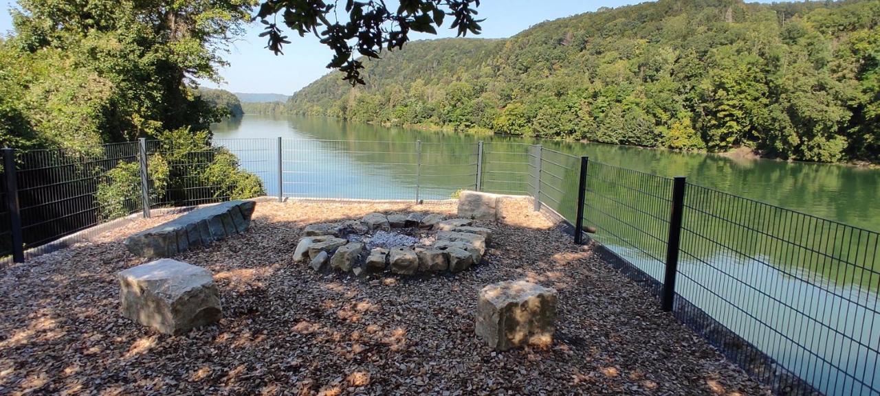Autarkes Tiny House Mit Rheinblick Apartment Rumikon Exterior photo