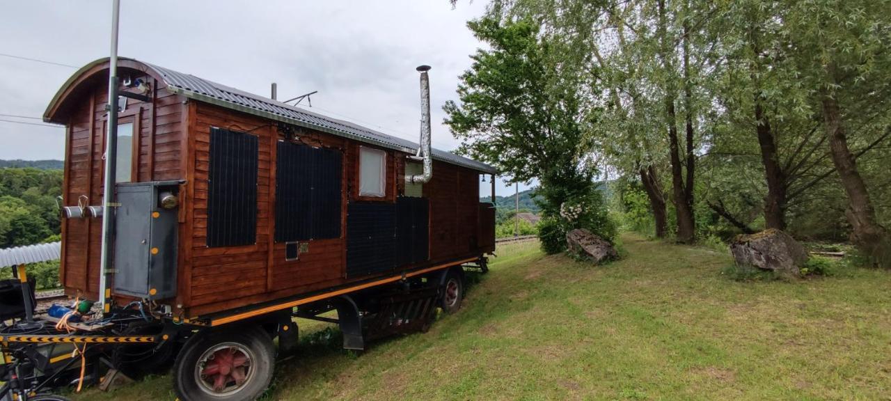 Autarkes Tiny House Mit Rheinblick Apartment Rumikon Exterior photo